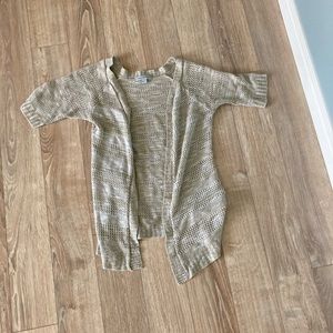 5 for $25! XS knit sweater